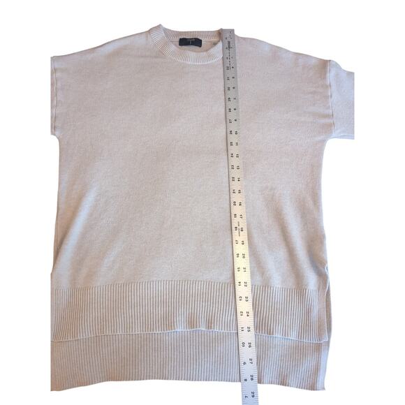 Tahari Grey Crew Neck Sweater Women's M Soft Feels Like Cashmere - Picture 4 of 9